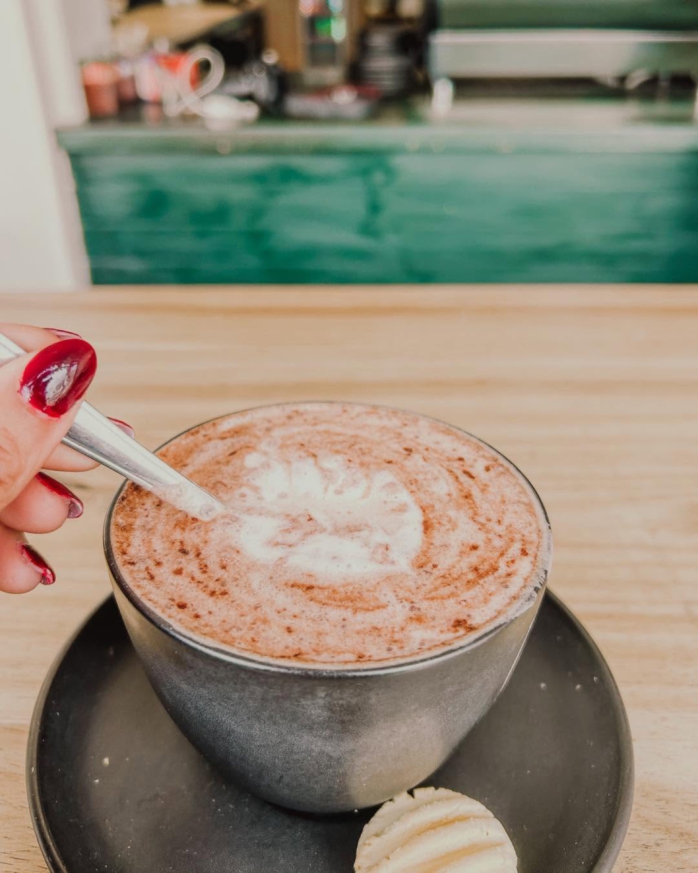 Coffee served at Bisque It